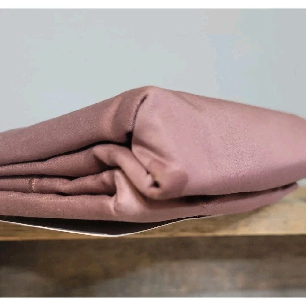 Wamsutta Dream Zone 725 Standard European Pillowcases in Mauve Set of 2